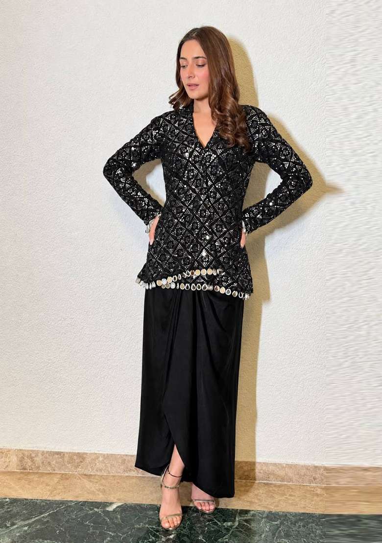 Black Embroidery Chinon Kurta Set - Indya