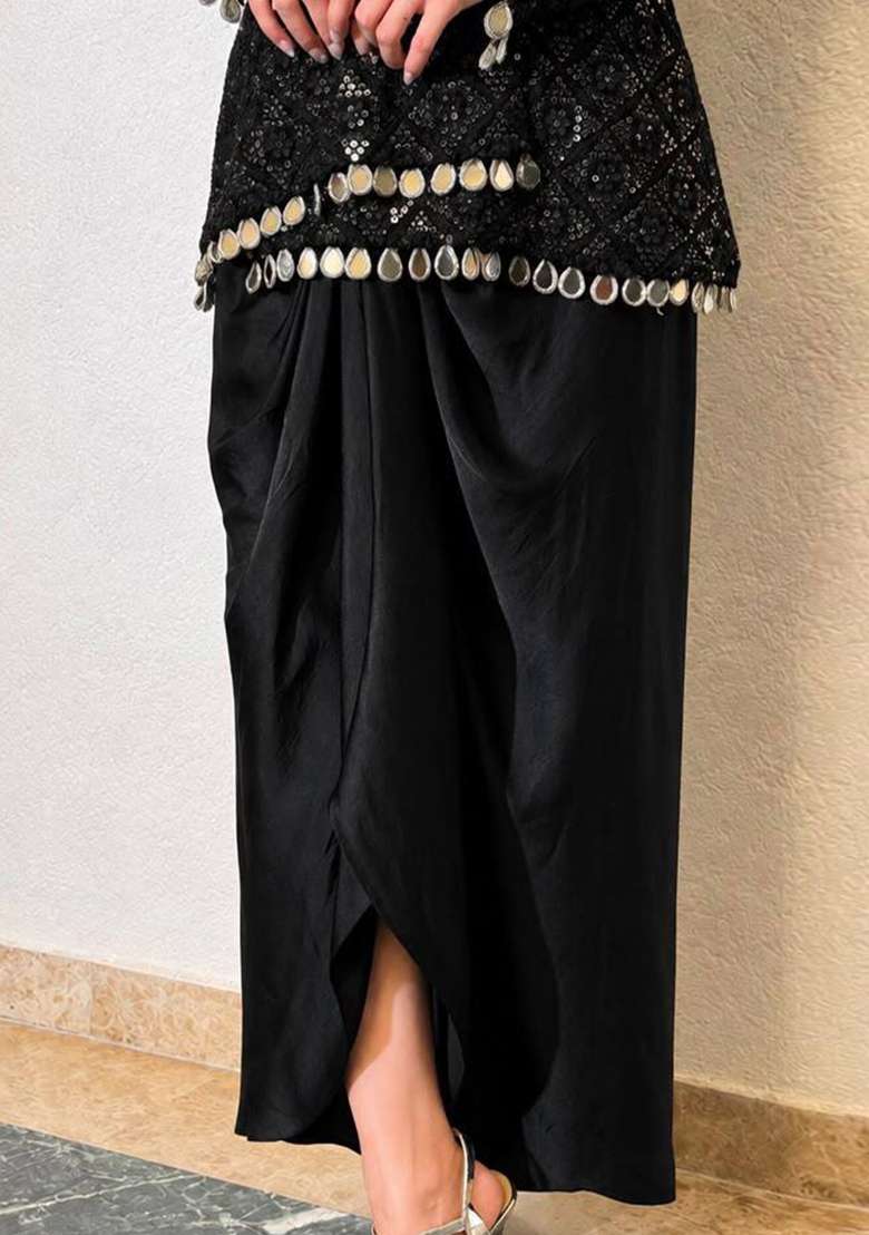 Black Embroidery Chinon Kurta Set - Indya