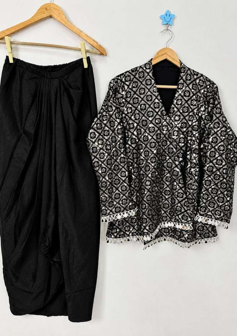 Black Embroidery Chinon Kurta Set - Indya