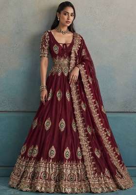 Maroon Embroidery Fendi Gown Set