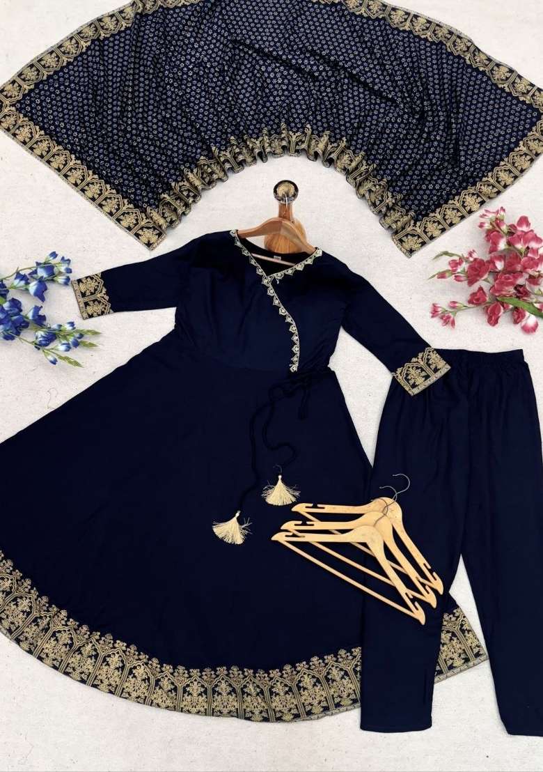 Blue Embroidery Rayon Kurta Set - Indya