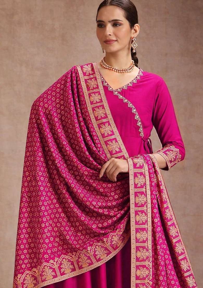 Pink Embroidery Rayon Kurta Set - Indya
