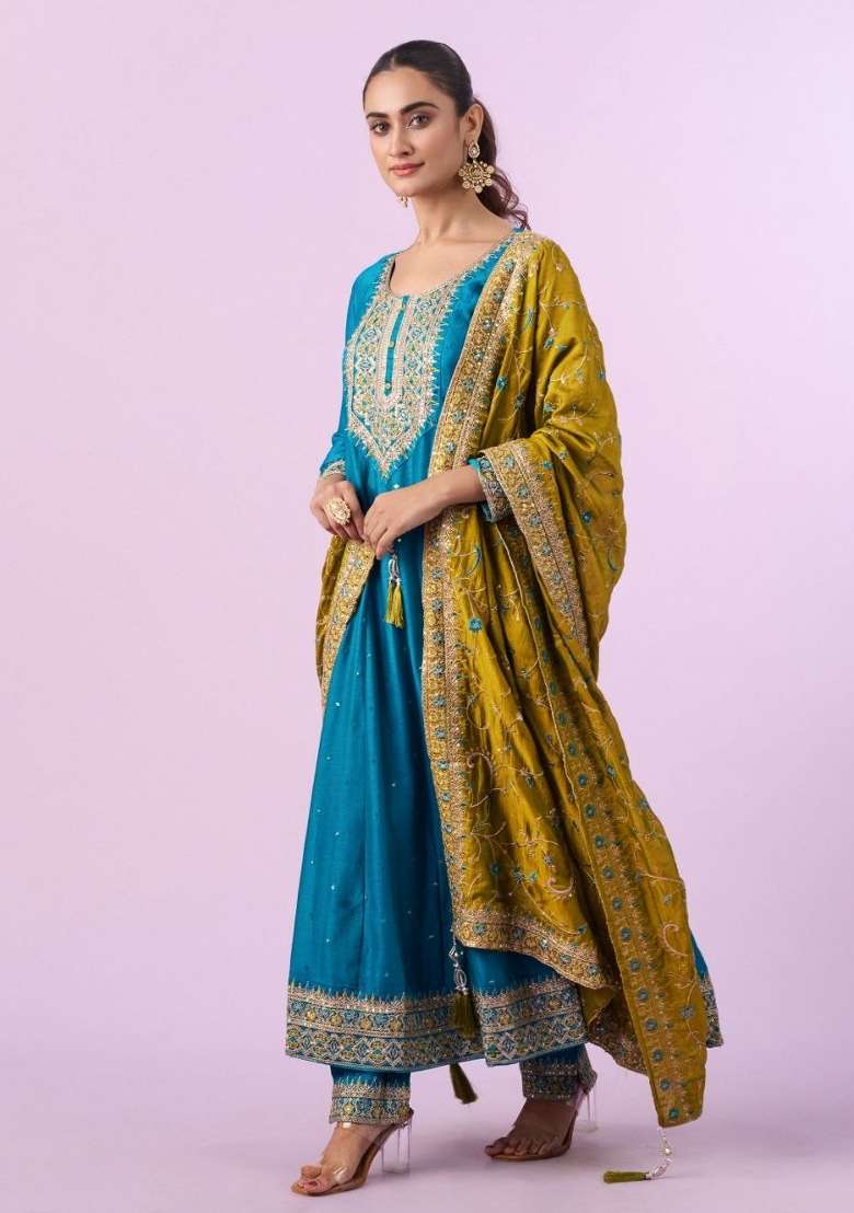 Sky Blue Embroidery Silk Kurta Set - Indya