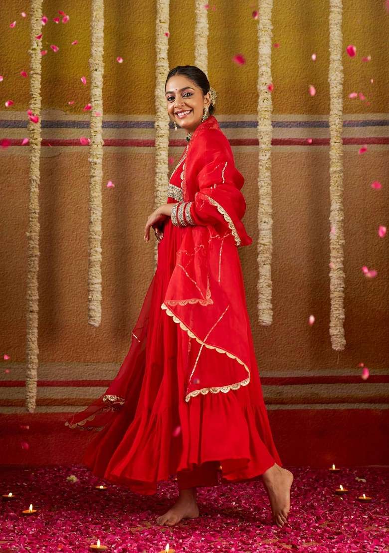 Red Embroidery Georgette Gown Set - Indya