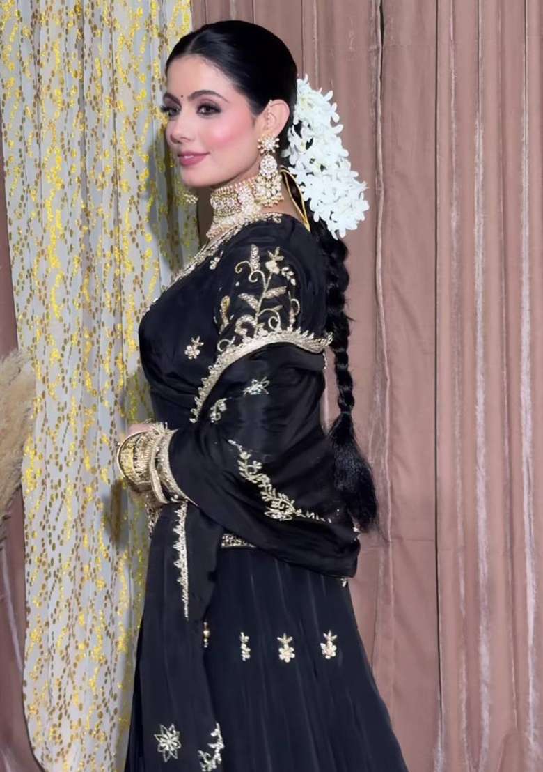 Black Embroidery Crepe Kurta Set - Indya