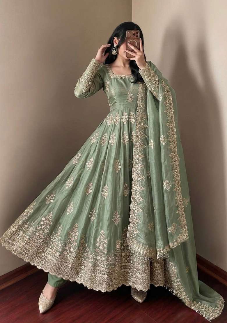 Pista Embroidery Fendi Gown Set - Indya