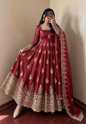 Red Embroidery Fendi Gown Set