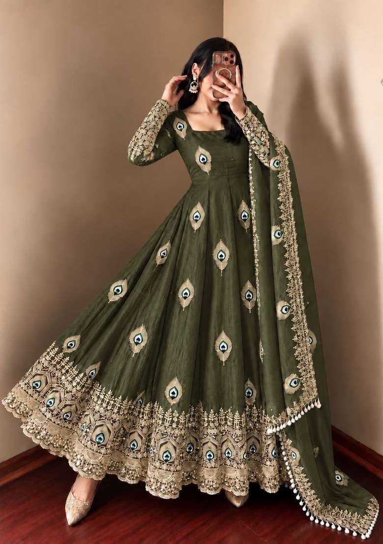 Mehendi Embroidery Fendi Gown Set - Indya