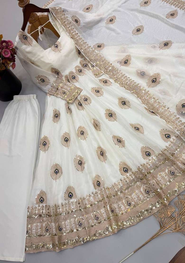 White Embroidery Fendi Gown Set - Indya