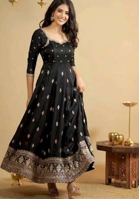 Black Embroidery  Gown Set