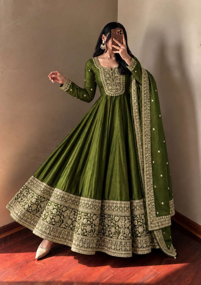 Mehendi Embroidery Roman Gown Set - Indya