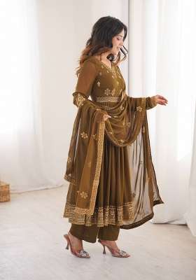 Mehendi Embroidery Georgette Gown Set