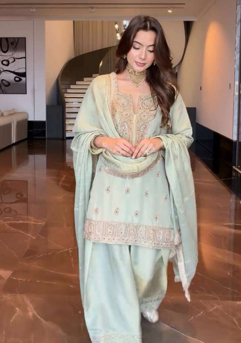 Pista Embroidery Chinon Kurta Set - Indya