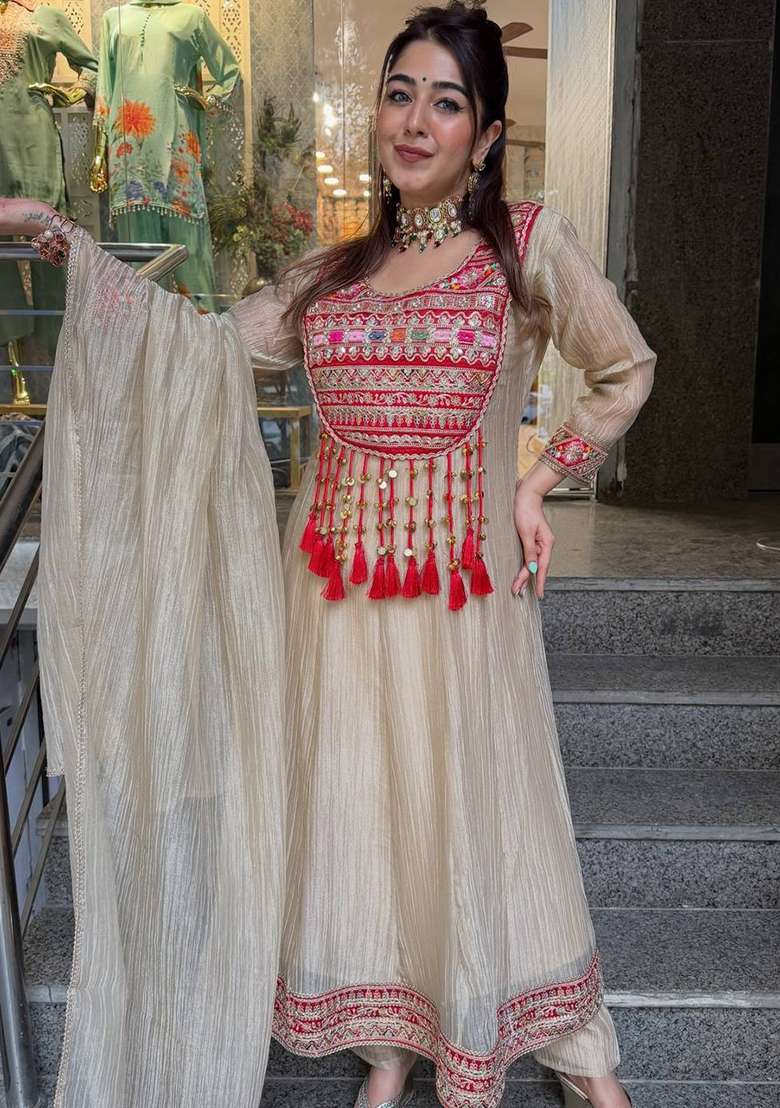 Cream Embroidery Silk Kurta Set - Indya