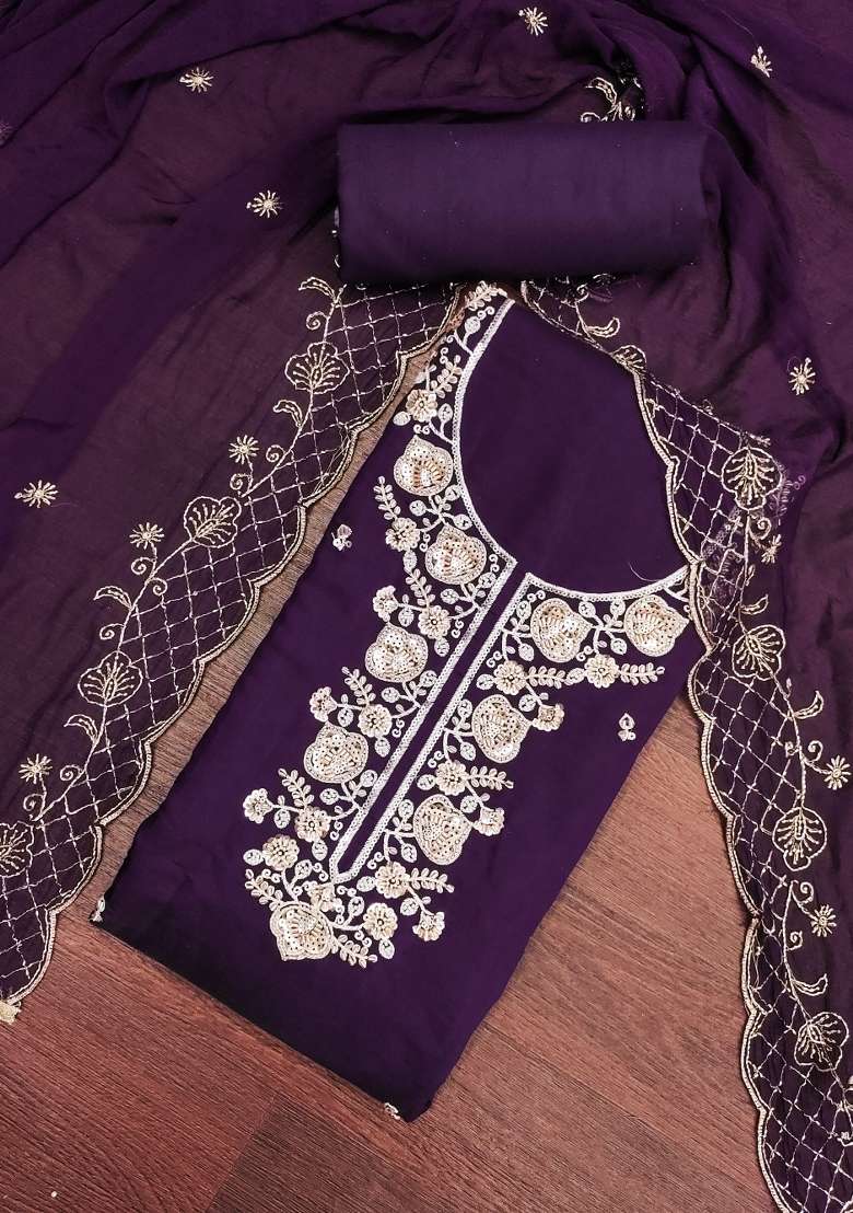 Deep Royal Purple Embroidered Chanderi Kurta Set - Indya