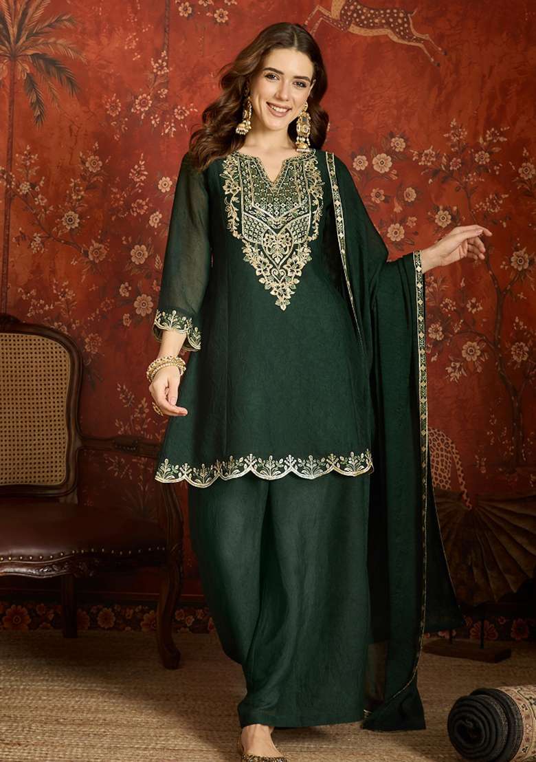 Deep Emerald Green Embroidered Silk Kurta Set - Indya