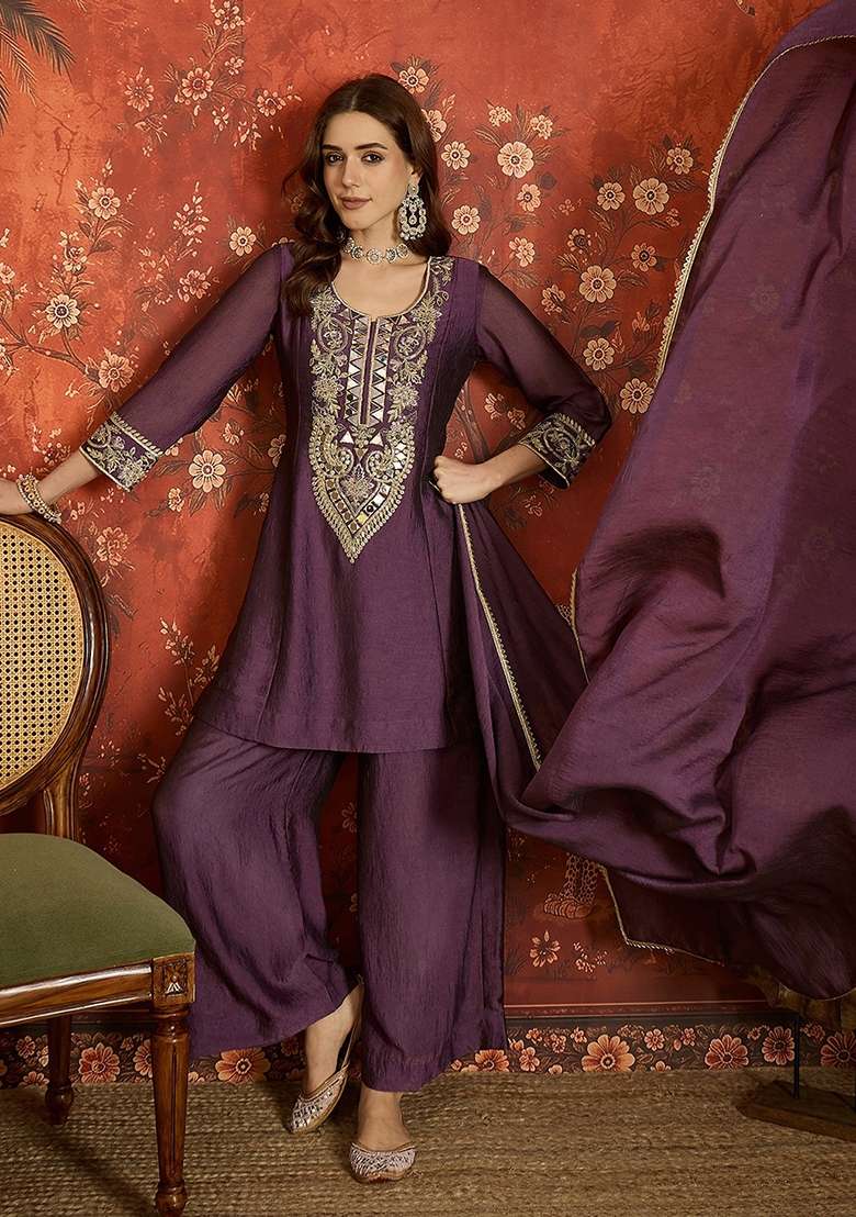 Deep Purple And Violet Embroidered Silk Kurta Set - Indya