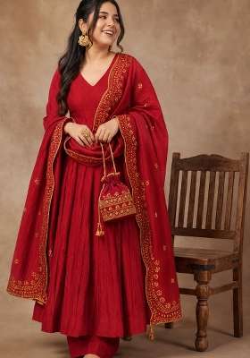 Crimson Red Solid Kumkum Kurta Set