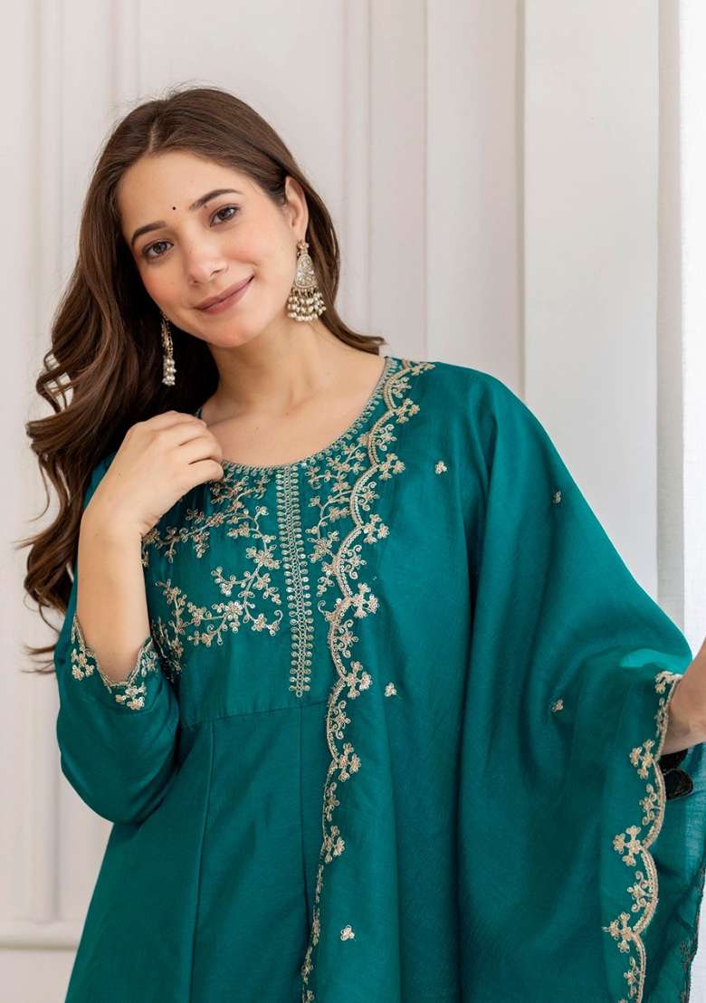 Deep Teal Embroidered Vichitra Kurta Set - Indya