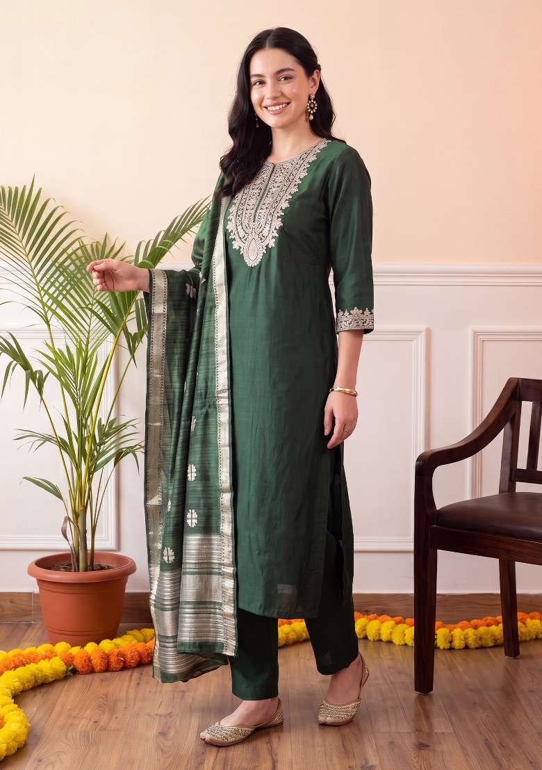 Green Embroidery Liva Kurta Set - Indya
