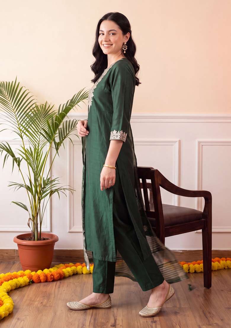 Green Embroidery Liva Kurta Set - Indya