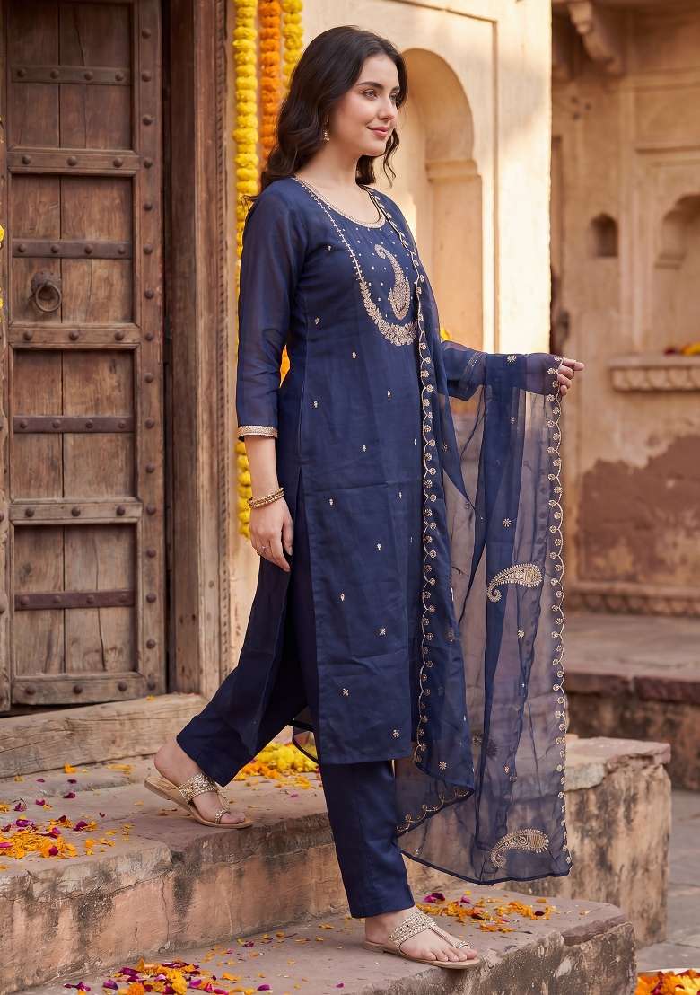 Blue Embroidery Silk Kurta Set - Indya