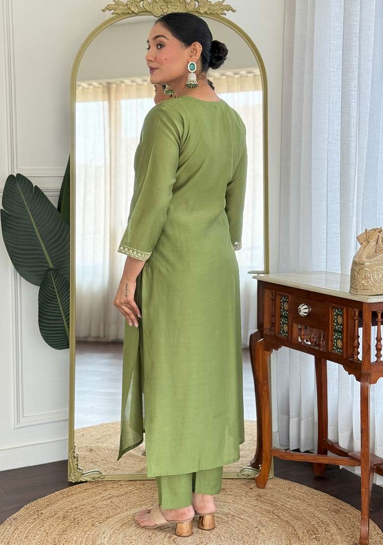 Green Embroidery Silk Kurta Set - Indya