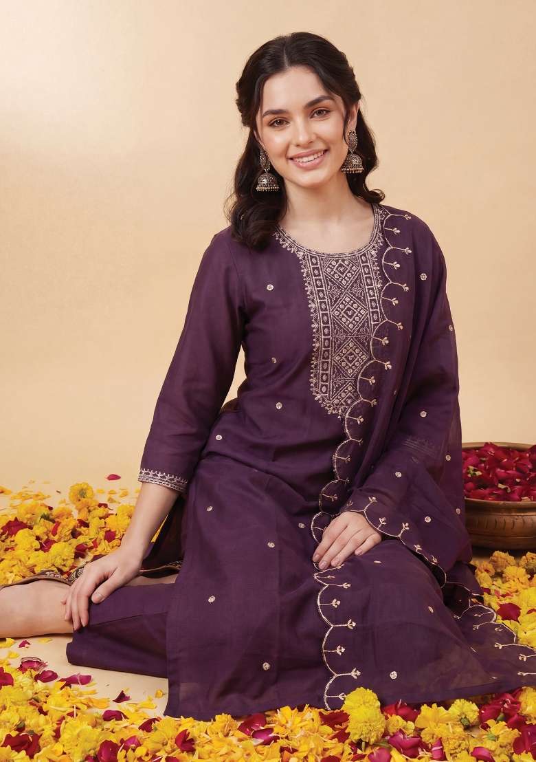 Purple Embroidery Silk Kurta Set - Indya