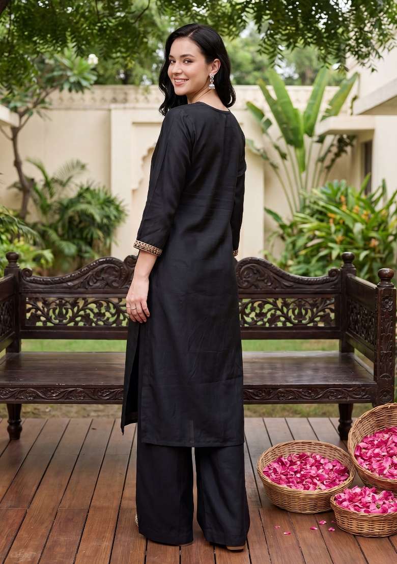 Black Embroidery Silk Kurta Set - Indya