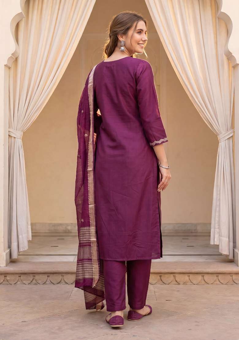 Burgundy Embroidery Silk Kurta Set - Indya