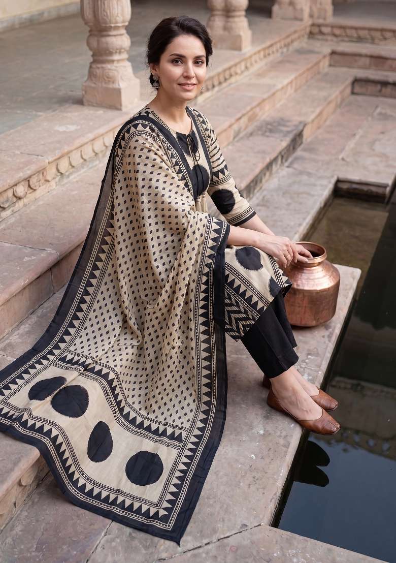Cream Printed Cotton Kurta Set - Indya