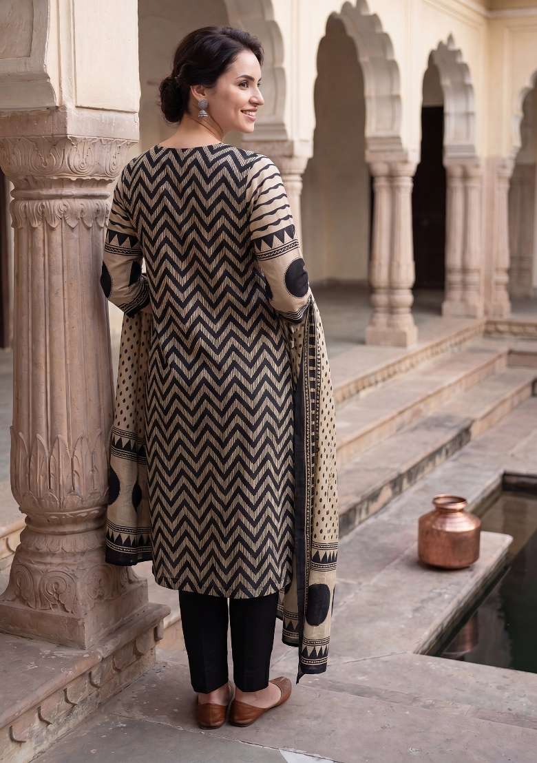 Cream Printed Cotton Kurta Set - Indya