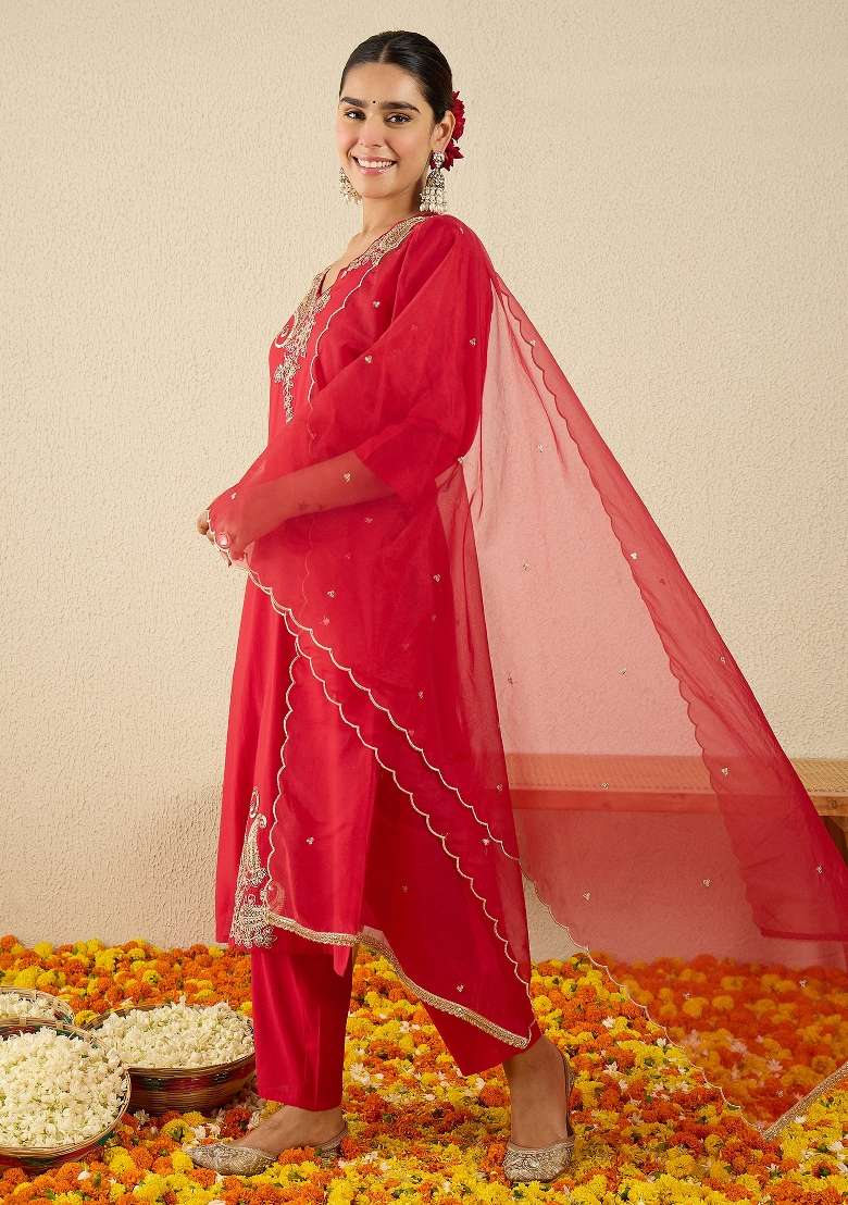 Red Embroidery Liva Kurta Set - Indya