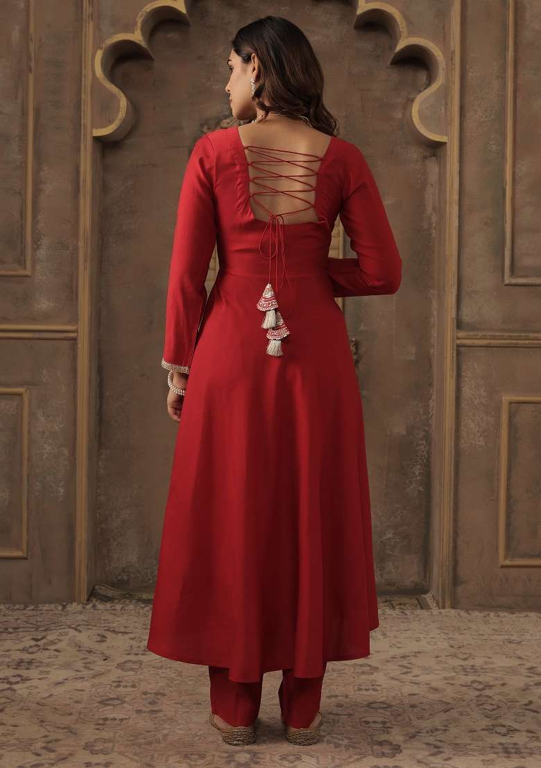 Red Solid Liva Kurta Set - Indya