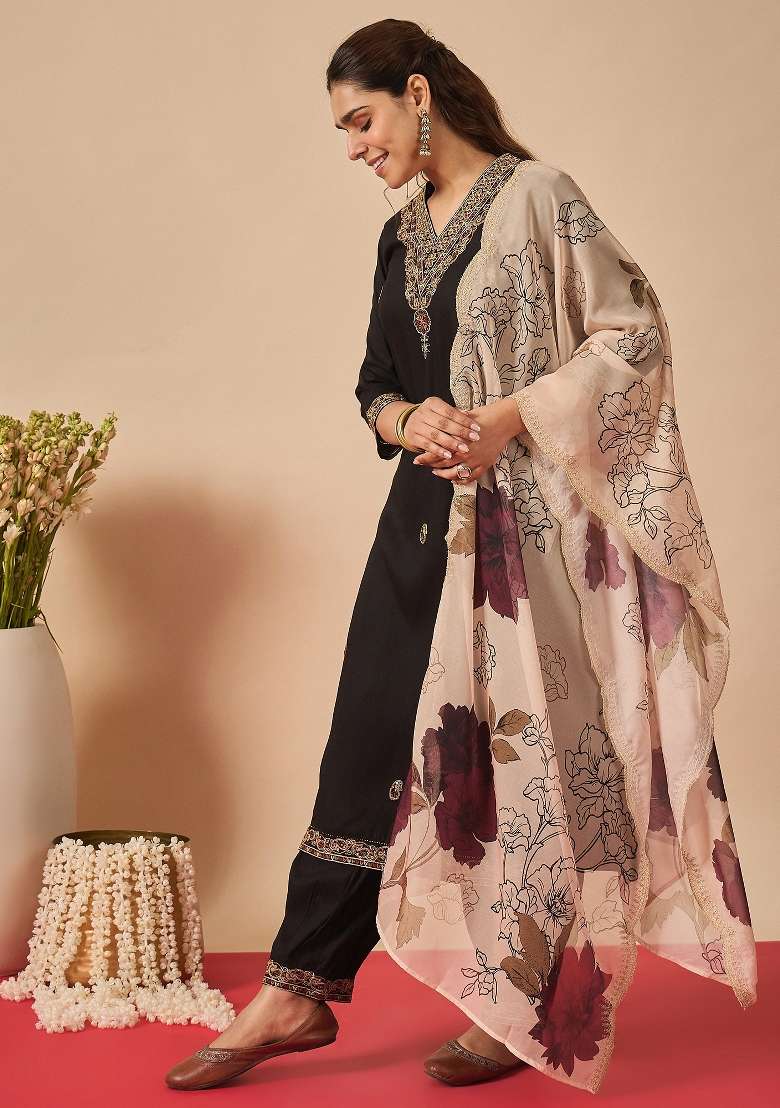 Black Embroidery Viscose Kurta Set - Indya