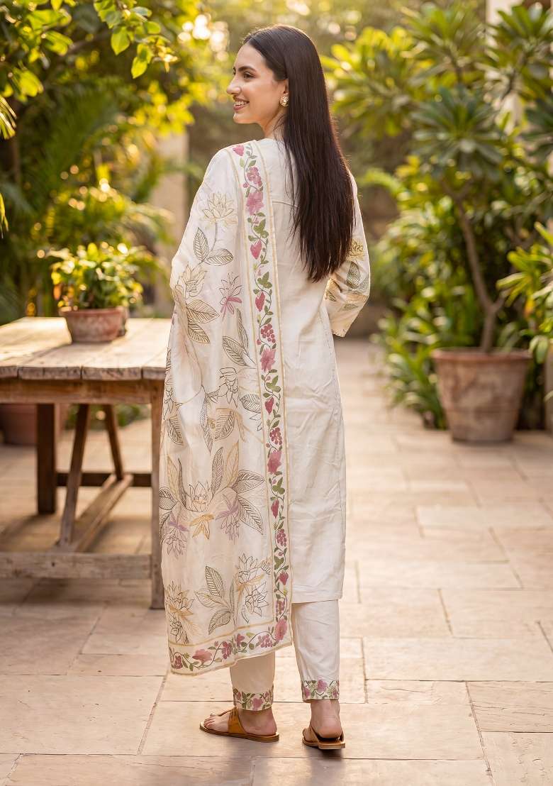 Off White Embroidery Viscose Kurta Set - Indya