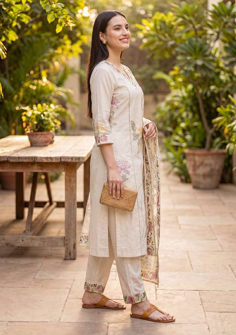 Off White Embroidery Viscose Kurta Set - Indya
