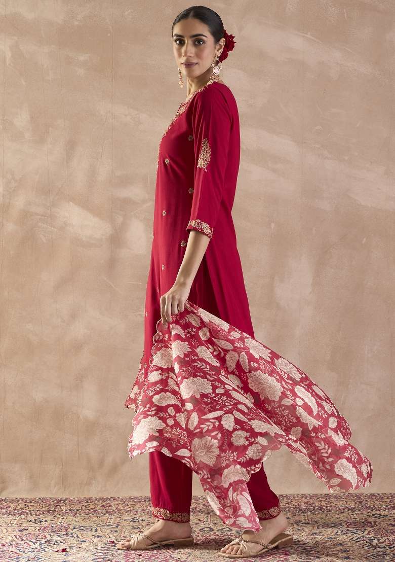 Pink Embroidery Viscose Kurta Set - Indya