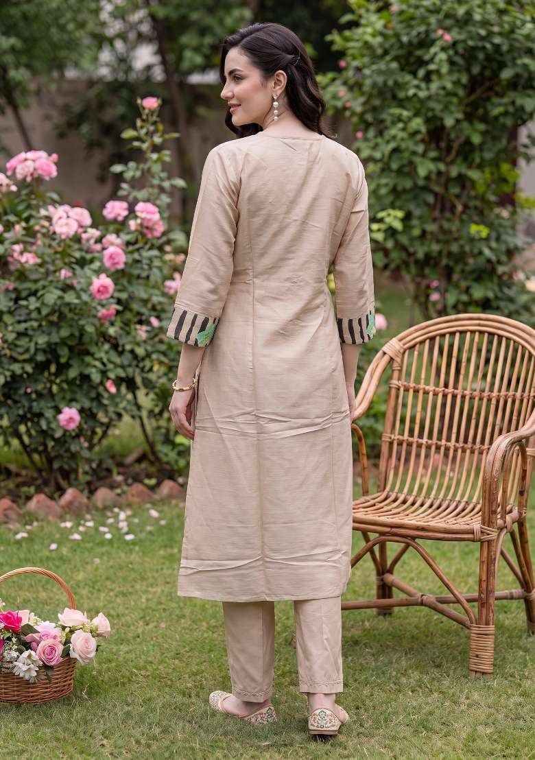 Beige Embroidery Silk Kurta Set - Indya