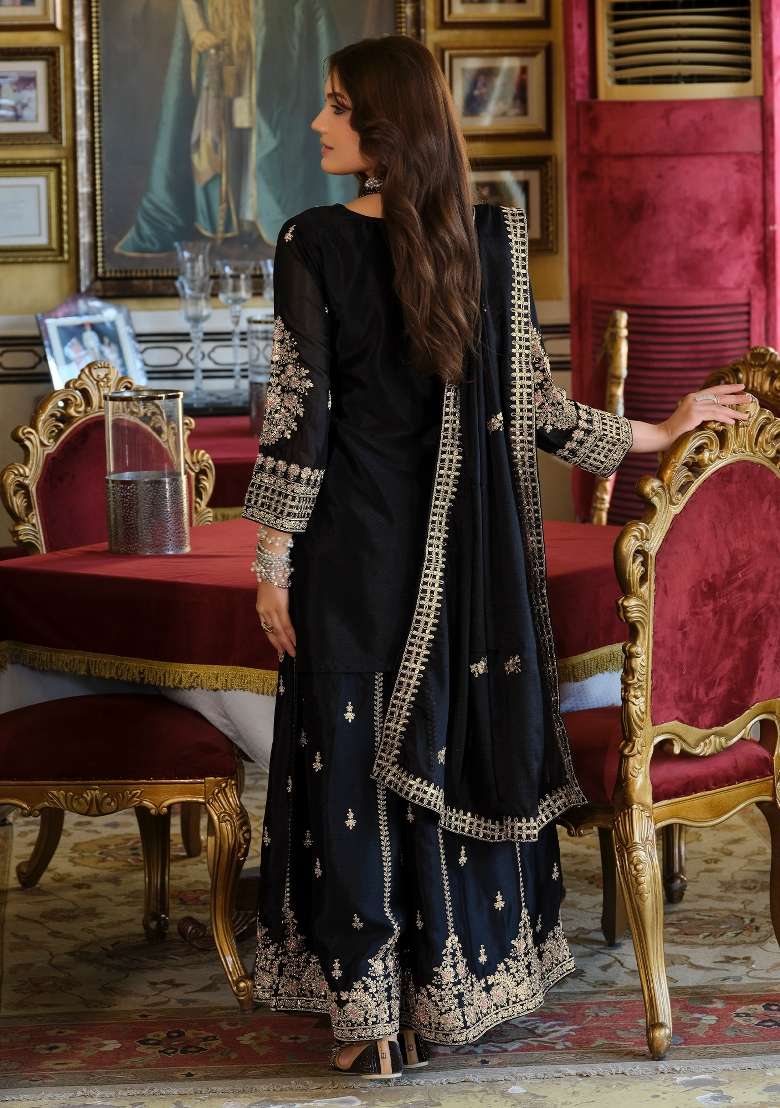 Black Embroidery Chinnon Kurta Set - Indya
