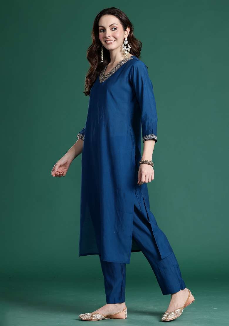 Blue Embroidery Silk Kurta Set - Indya