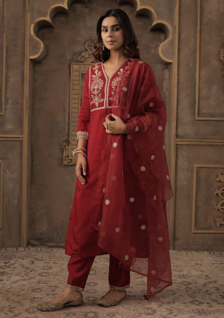 Maroon Embroidery Silk Kurta Set - Indya