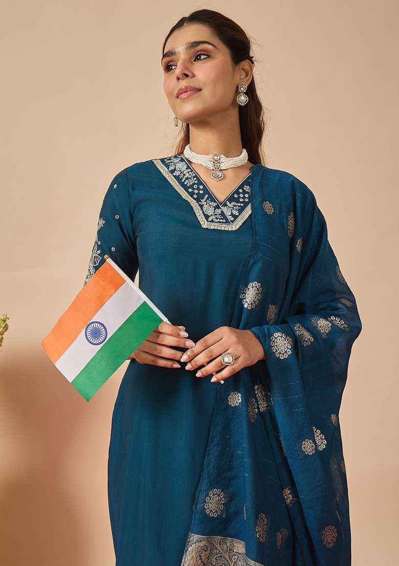 Navy Blue Embroidery Silk Kurta Set - Indya