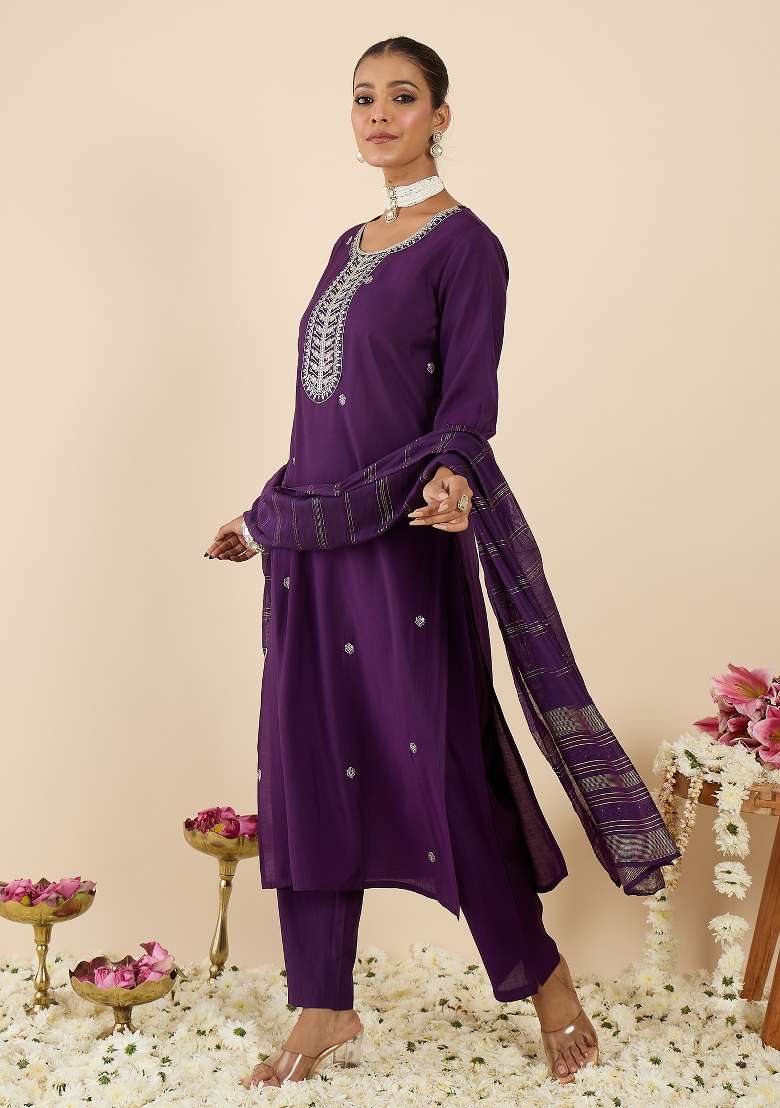 Purple Embroidery Silk Kurta Set - Indya