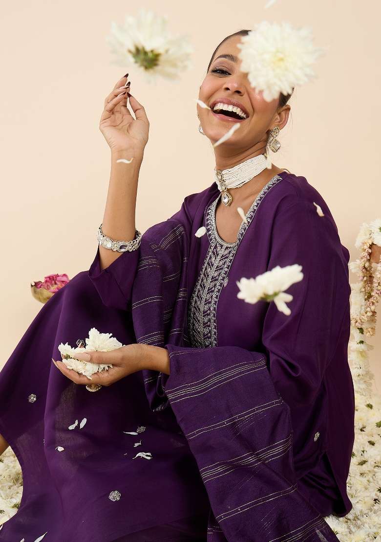 Purple Embroidery Silk Kurta Set - Indya