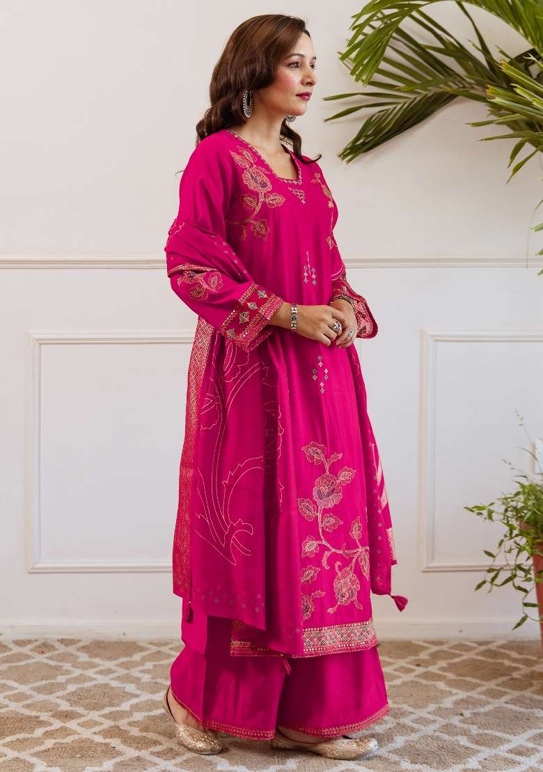 Pink Embroidery Silk Kurta Set - Indya