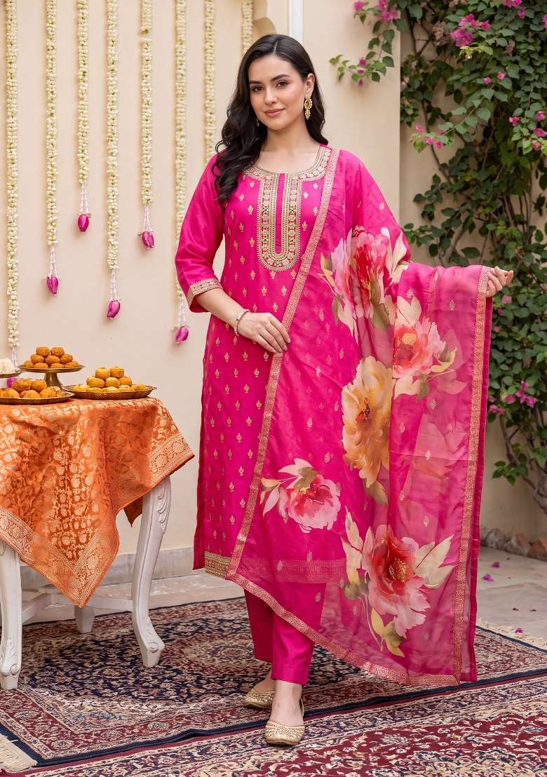 Pink Embroidery Silk Kurta Set - Indya