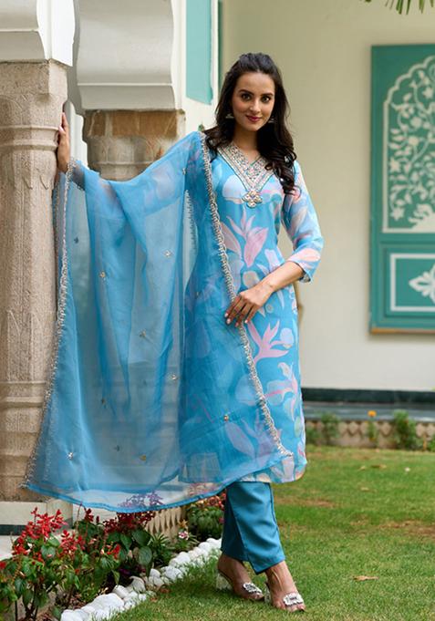 Blue Embroidered Viscose Tabby Kurta Set