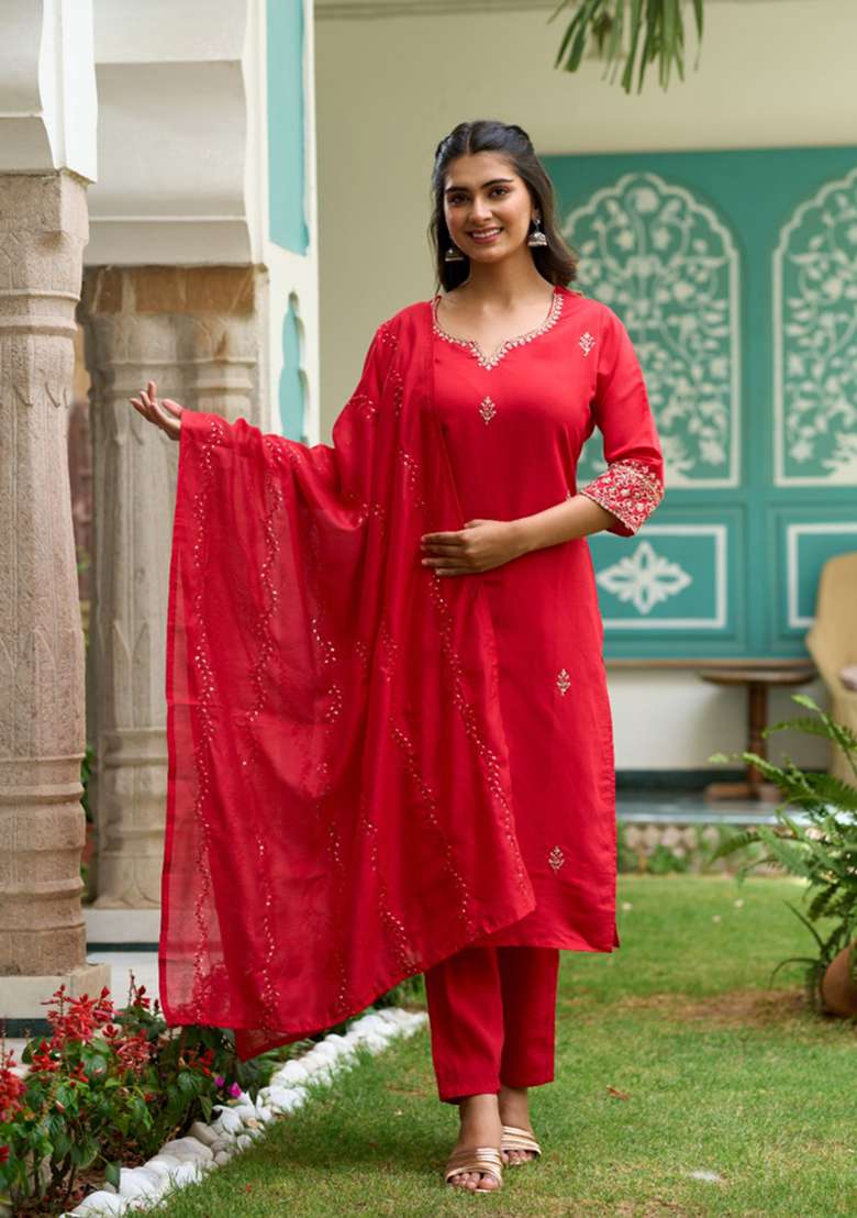 Red Embroidered Chanderi Straight Kurta Set - Indya
