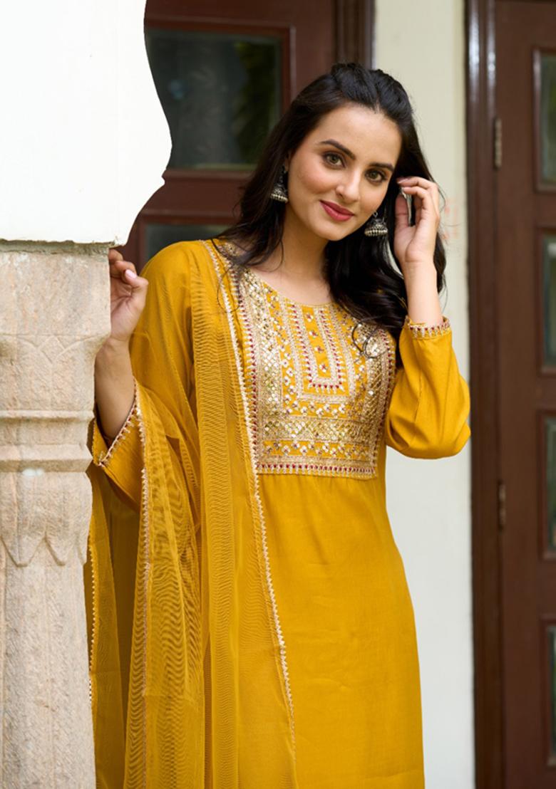 Yellow Embroidered Chanderi Kurta Set With Dupatta
